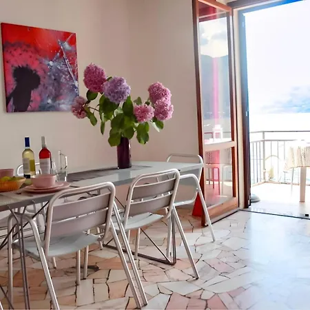 Casa شقة
